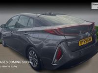 Used Toyota Prius 122 HP (89 kW) 2019 Hatchback