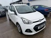 Used Hyundai i10 SE 66 HP (48 kW) 2014 White Hatchback