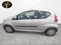 Used Peugeot 107 68 HP (50 kW) 2008 Silver Hatchback