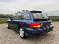 Begagnad Subaru Impreza 1994 Blå Kombi