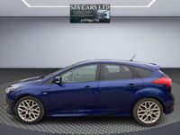 Used Ford Focus ST-Line 2017 Blue Hatchback
