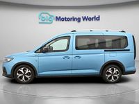 Usado Ford Grand Tourneo Connect Active 121 HP (88 kW) 2023 Azul Monovolume