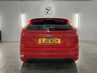 Używany Ford Focus ST 2010 Czerwony Hatchback