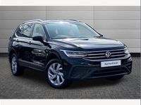 Gebraucht VW Tiguan Life 150 PS (110 kW) 2022 Schwarz SUV