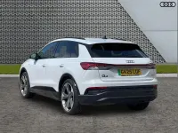 Used Audi Q4 e-tron Black Edition 250 kW (340 HP) 2025 White SUV