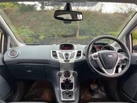 Used Ford Fiesta Titanium 96 HP (70 kW) 2009 Silver Hatchback