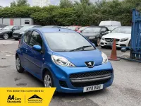 Used Peugeot 107 68 HP (50 kW) 2011 Blue Hatchback