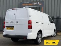 Used Vauxhall Vivaro S 100 HP (73 kW) 2023 White MPV