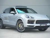 Used Porsche Cayenne S E-Hybrid 455 HP (334 kW) 2020 SUV