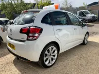 Used Citroën C3 Platinum 2016 White Hatchback