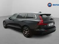Usado Volvo V60 Momentum 150 CV (110 kW) 2018 Gris Familiar