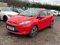 Used Ford Fiesta 82 HP (60 kW) 2012 Red Hatchback