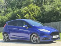 Usado Ford Fiesta ST 182 CV (133 kW) 2017 Azul Utilitario