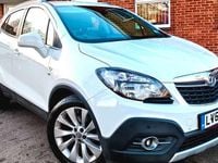 Used Vauxhall Mokka 140 HP (102 kW) 2015 White SUV