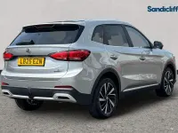 Käytetty MG ZS Trophy 196 HP (144 kW) 2024 Hopea Katumaasturi