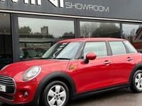 Used Mini ONE Hatch 102 HP (75 kW) 2015 Red Hatchback