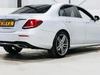 Usado Mercedes E200 AMG line 184 HP (135 kW) 2019 Prateado Sedan