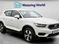Used Volvo XC40 Inscription 211 HP (155 kW) 2021 White SUV