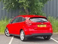 Used Ford Focus Titanium 120 HP (88 kW) 2017 Red Hatchback