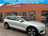 Used Volvo V60 CC Plus 190 HP (139 kW) 2020 Silver Estate