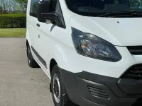 Usado Ford Transit Custom 100 HP (73 kW) 2015 Branco Van