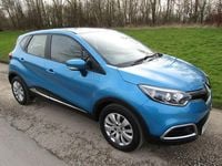 Used Renault Captur Expression+ 90 HP (66 kW) 2014 Blue SUV