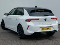 Gebraucht Vauxhall Astra 130 PS (95 kW) 2024 Weiß Kleinwagen