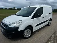Used Peugeot Partner S 2016 White