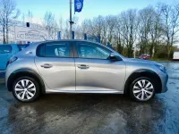 Used Peugeot e-208 Active 100 kW (136 HP) 2020 Grey/grey Hatchback