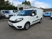 Used Fiat Doblò S 90 HP (66 kW) 2023 White MPV