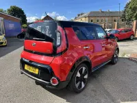 Used Kia Soul 126 HP (92 kW) 2016 Red SUV