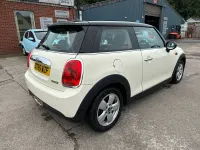 Used Mini Cooper Hatch 2015 White Hatchback