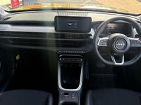 Used Jeep Avenger EV Summit 113 kW (154 HP) 2024 Yellow SUV