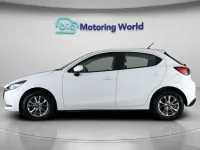 Used Mazda 2 74 HP (54 kW) 2020 White Hatchback