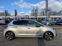 Used Peugeot 208 Allure Premium 82 HP (60 kW) 2018 Silver Hatchback