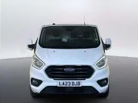 Used Ford Transit Custom Limited 130 HP (95 kW) 2023 White Van