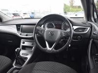 Used Vauxhall Astra Design Edition 110 HP (80 kW) 2018 Blue Hatchback