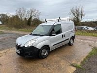 Used Vauxhall Combo 89 HP (65 kW) 2015 Silver MPV
