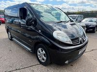 Begagnad Renault Trafic 115 HK (84 kW) 2011 Svart Minibuss