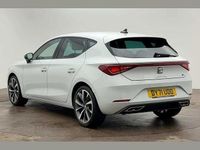 Used Seat Leon FR Sport 147 HP (108 kW) 2022 White Hatchback