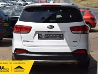 Used Kia Sorento 200 HP (147 kW) 2015 White SUV