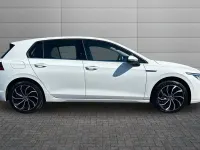 Used VW Golf VIII Style 148 HP (108 kW) 2020 White Hatchback