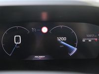 Used Peugeot 2008 Allure 129 HP (94 kW) 2024 White SUV