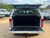Begagnad Ford Ranger XLT 170 HK (125 kW) 2020 Vit Pickup