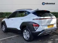 Used Hyundai Kona Advanced 2025 White SUV