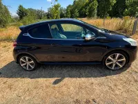 Used Peugeot 208 2013 Blue Hatchback