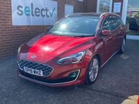 Używany Ford Focus Vignale 150 KM (110 kW) 2019 Czerwony Kombi