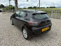 Used Renault Clio Evolution 90 HP (66 kW) 2024 Black Hatchback