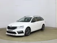 Used Skoda Octavia vRS 245 HP (180 kW) 2019 White Estate