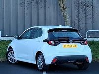 Used Toyota Yaris Hybrid 116 HP (85 kW) 2023 White Hatchback